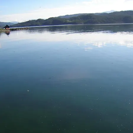 Presthus Gard بيت للعطل